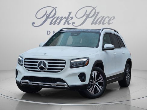 Certified 2026 Mercedes-Benz GLB 250 image 1