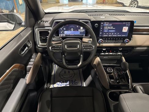 New 2026 GMC Canyon Denali image 35