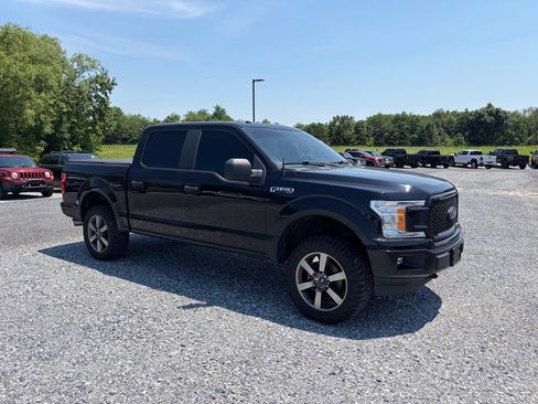 Used 2019 Ford F150 XL w/ Equipment Group 101A Mid AWD/4WD image 16