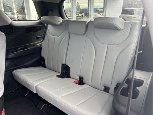 Used 2023 Hyundai Palisade SEL image 10