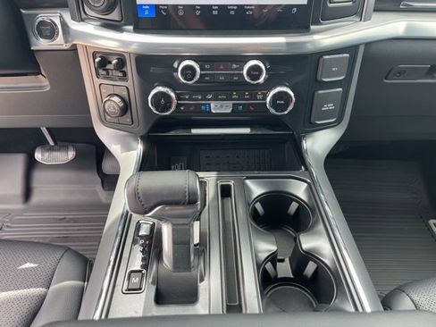 New 2025 Ford F150 Lariat w/ Equipment Group 501A Mid image 19