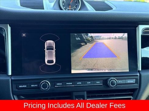 Used 2019 Porsche Macan AWD/4WD image 25