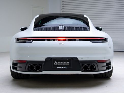 Used 2020 Porsche 911 Carrera image 33