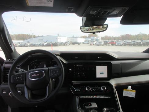 New 2026 GMC Sierra 1500 AT4 image 17