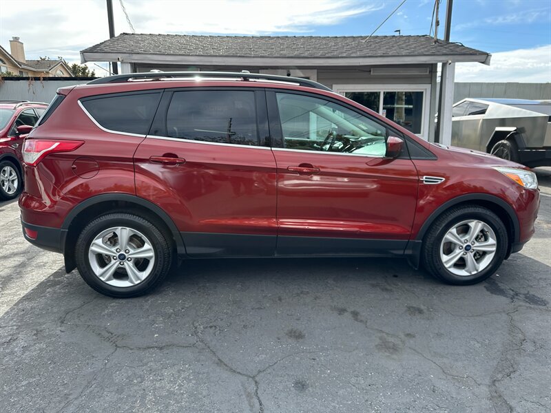 Used 2014 Ford Escape SE w/ Equipment Group 201A AWD/4WD image 4