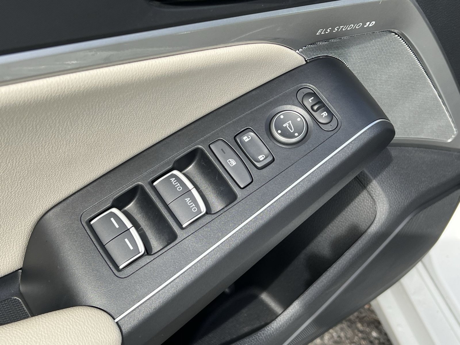 Certified 2025 Acura Integra A-Spec w/ Technology Package FWD image 12