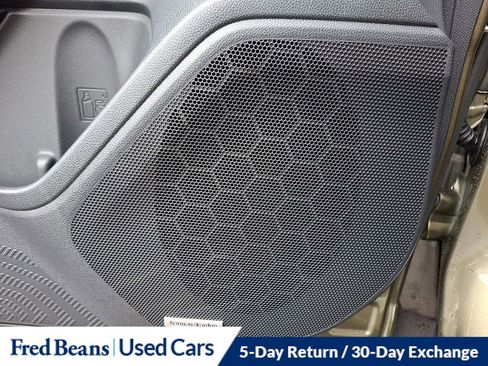 Used 2025 Subaru Forester Limited image 28