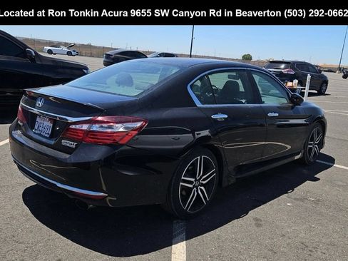 Used 2017 Honda Accord Sport Special Edition image 4