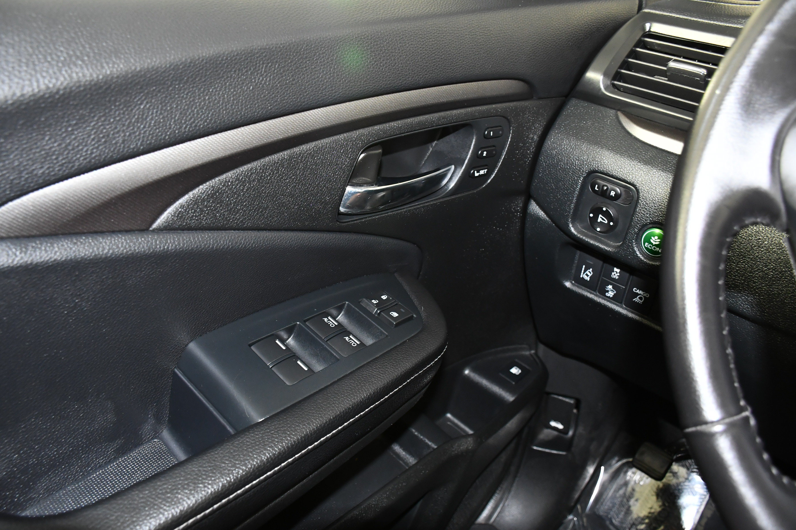 Certified 2023 Honda Ridgeline RTL image 33