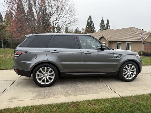 Used 2016 Land Rover Range Rover Sport HSE image 5