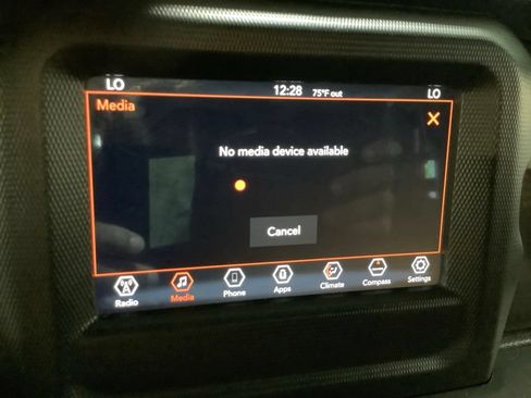 Certified 2019 Jeep Wrangler Unlimited Sahara AWD/4WD image 36