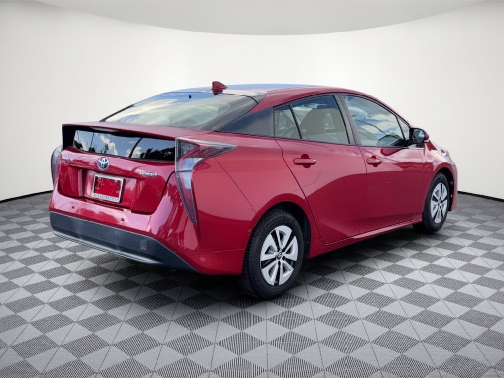 Used 2018 Toyota Prius Four w/ Advanced Technology Package FWD image 9
