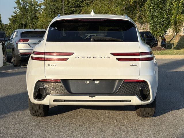 Used 2025 Genesis GV70 2.5T AWD/4WD image 4
