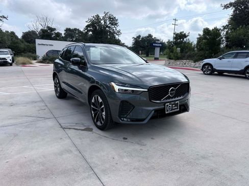 Certified 2026 Volvo XC60 B5 Plus w/ Climate Package AWD/4WD image 8