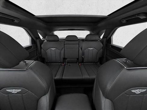 Used 2021 Bentley Bentayga AWD/4WD image 21