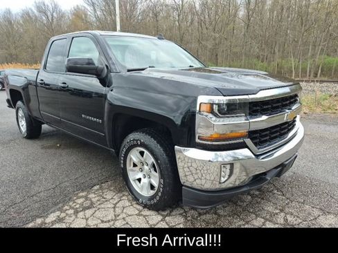 Used 2018 Chevrolet Silverado 1500 LT w/ All Star Edition image 14