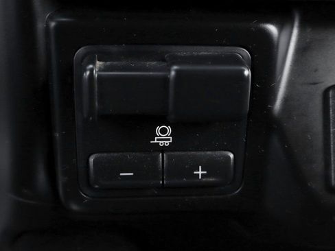 Used 2022 Chevrolet Silverado 2500 LTZ w/ LTZ Plus Package AWD/4WD image 39