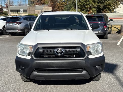 Used 2013 Toyota Tacoma 2WD Access Cab image 2