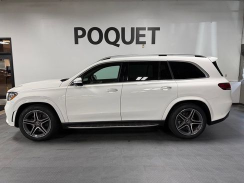 Used 2023 Mercedes-Benz GLS 450 4MATIC image 1