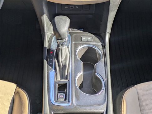 Used 2024 Chevrolet Equinox Premier image 22