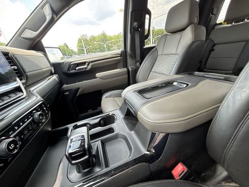 Used 2022 Chevrolet Silverado 1500 ZR2 AWD/4WD image 23