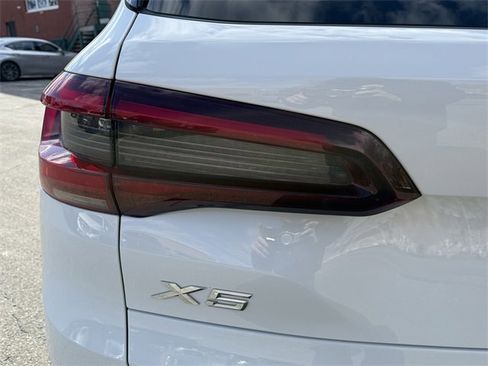 Certified 2023 BMW X5 xDrive40i w/ Premium Package image 35