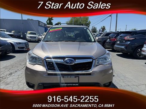 Used 2016 Subaru Forester 2.5i Premium AWD/4WD image 2
