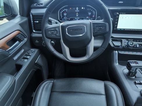 Used 2023 GMC Sierra 1500 Denali w/ Denali Reserve Package AWD/4WD image 2
