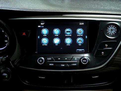 Used 2020 Buick Envision Preferred image 18