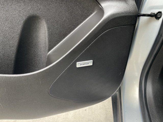 Used 2023 Chevrolet Bolt LT w/ Infotainment Package FWD image 22