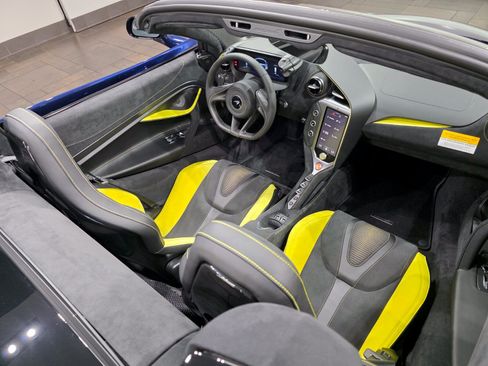 New 2027 McLaren 750S Spider RWD image 21