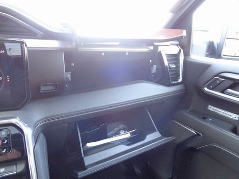 Used 2024 GMC Sierra 1500 Denali w/ Denali Reserve Package image 37