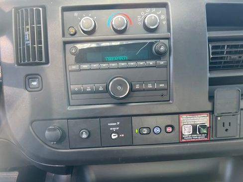 New 2026 Chevrolet Express 3500 w/ Power Convenience Package image 17