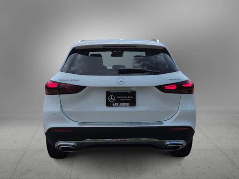Used 2026 Mercedes-Benz GLA 250 4MATIC image 7