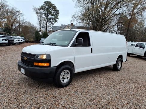 Used 2021 Chevrolet Express 2500 Extended w/ Driver Convenience Package image 3