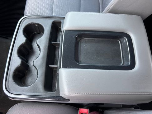 Used 2018 Chevrolet Silverado 2500 LT w/ LT Fleet Convenience Package image 32