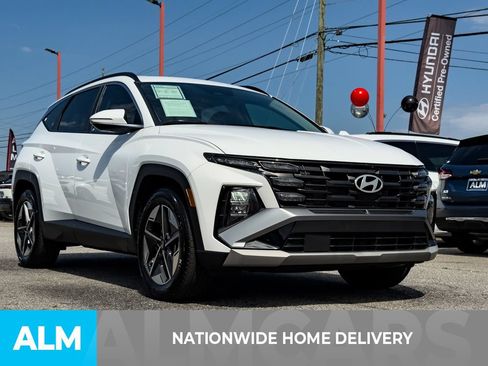 Used 2025 Hyundai Tucson SEL FWD image 4
