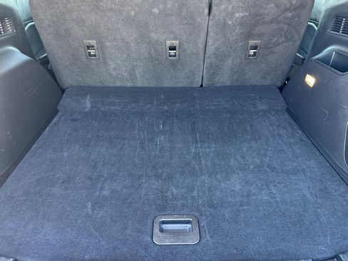 Used 2023 Ford Edge SEL image 11