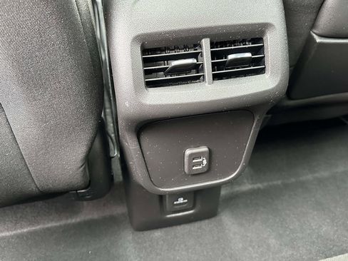 Certified 2023 GMC Terrain SLE w/ Driver Convenience Package image 14