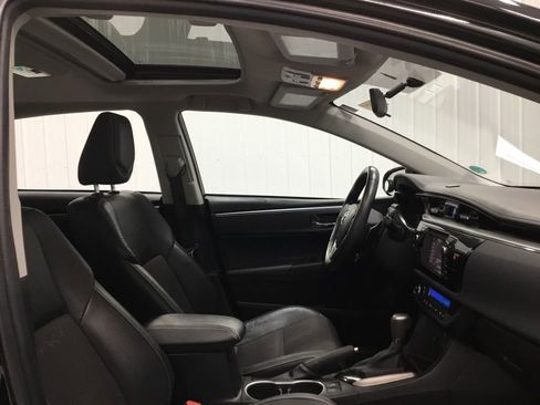 Used 2014 Toyota Corolla S w/ Driver Convenience Package image 18