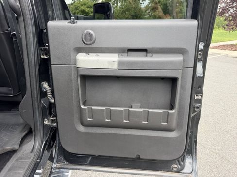 Used 2014 Ford F350 Lariat w/ Lariat Ultimate Package AWD/4WD image 27