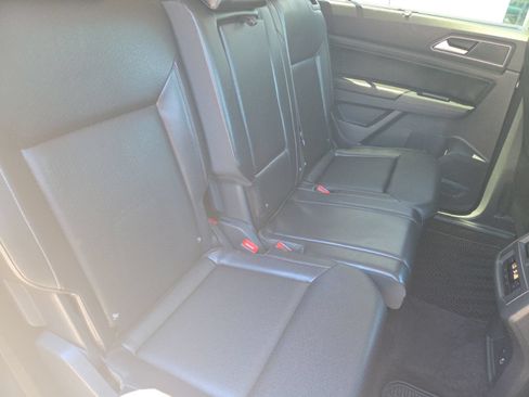 Used 2018 Volkswagen Atlas SE AWD/4WD image 19