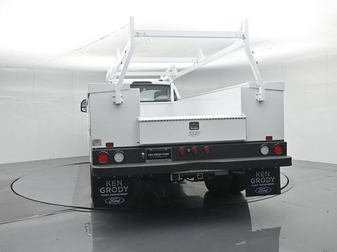 New 2026 Ford F600 4x4 Regular Cab Super Duty w/ XL Chrome Package image 59