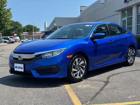 Used 2017 Honda Civic EX image 8