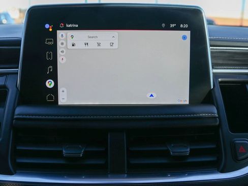 Used 2022 GMC Yukon XL SLT image 32