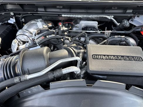 New 2026 GMC Sierra 2500 Denali Ultimate AWD/4WD image 32