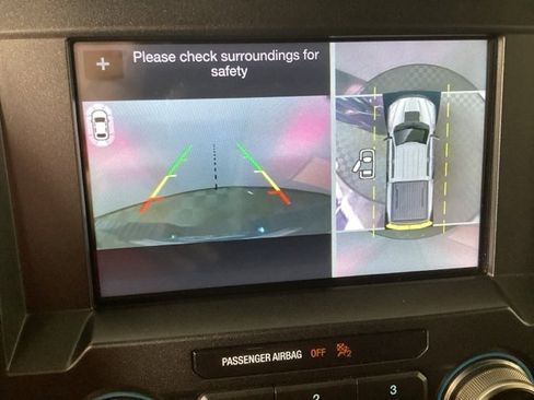 Used 2017 Ford F150 Raptor w/ Equipment Group 802A Luxury image 22