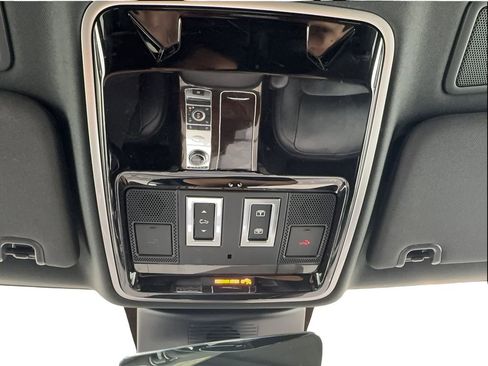 Used 2022 Land Rover Range Rover Westminster Edition image 40