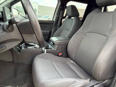 Used 2024 Toyota Tacoma SR AWD/4WD image 16