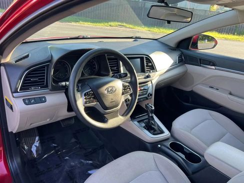Used 2018 Hyundai Elantra SEL FWD image 14